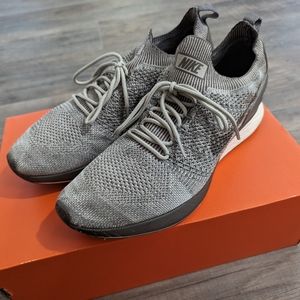 Nike men's 10.5 Flyknit racers